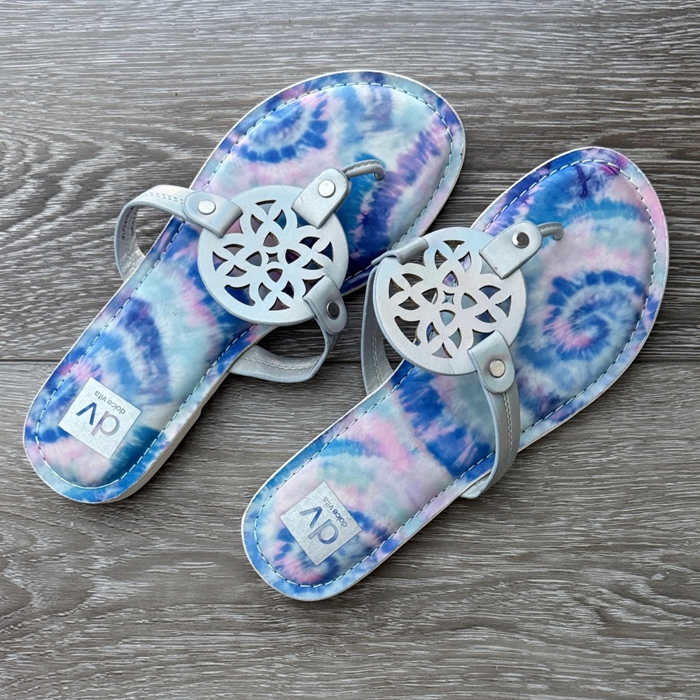 DV Tie-Dye Sandals with Cutout Design